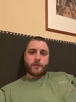 Snapshot of custardnmypie chatting on 10/20/25, 02:34 custardnmypie online show from 10/20/25, 02:34