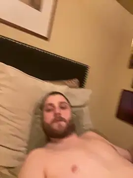 Snapshot of custardnmypie chatting on 11/24/25, 01:27 custardnmypie online show from 11/24/25, 01:27