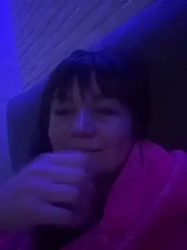 Snapshot of Butterfly8385 chatting on 11/21/25, 09:13 Butterfly8385 online show from 11/21/25, 09:13