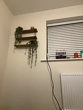 Snapshot of Hothungboy1 chatting on 11/30/25, 05:50 Hothungboy1 online show from 11/30/25, 05:50