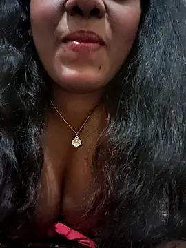 Snapshot of Lovely_Payal chatting on 11/07/25, 03:17 Lovely Payal online show from 11/07/25, 03:17