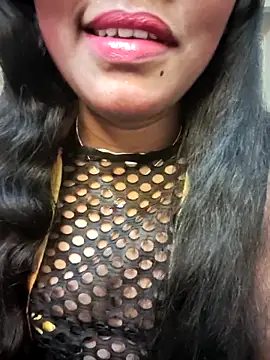 Snapshot of Lovely_Payal chatting on 11/13/25, 11:36 Lovely Payal online show from 11/13/25, 11:36