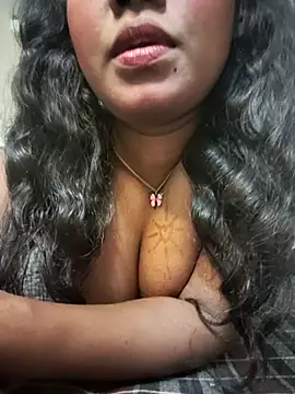 Snapshot of Lovely_Payal chatting on 11/21/25, 10:19 Lovely Payal online show from 11/21/25, 10:19