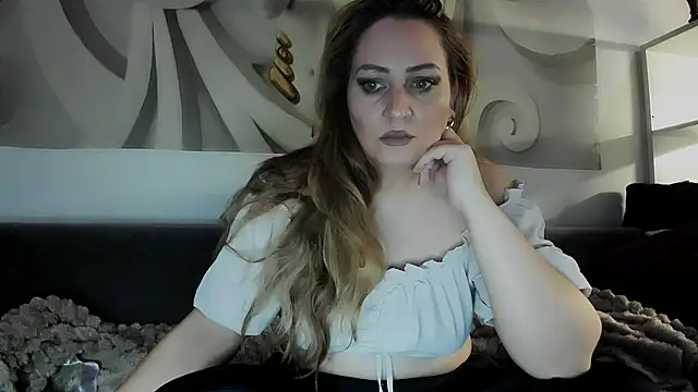 Snapshot of 88__callmemadam__88 chatting on 11/15/25, 08:38 88 callmemadam 88 online show from 11/15/25, 08:38