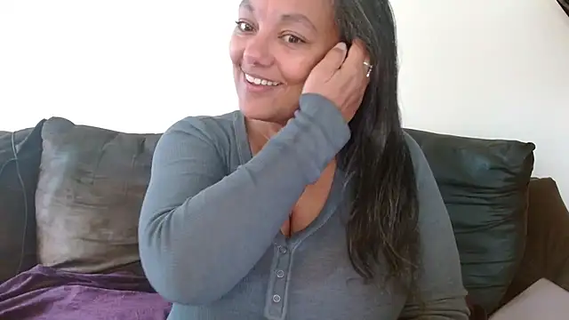 SexyThickStasia69 online show from 10/21/25, 05:57