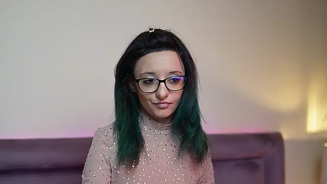 JoelleApril online show from 03/06/26, 09:44