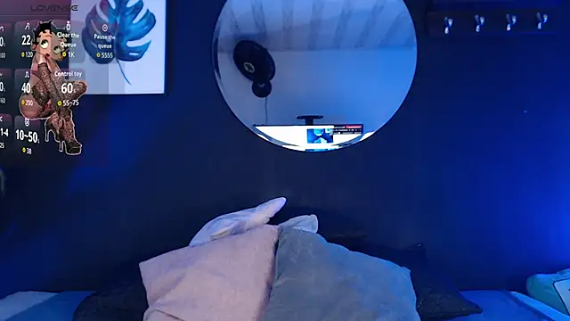 TamaraaRoss  online show from 01/09/26, 06:53