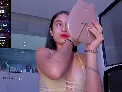 princesstina- online show from 11/12/25, 03:34