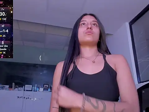 princesstina- online show from 11/13/25, 09:36