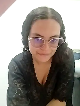 Tamilin miller online show from 10/17/25, 04:53