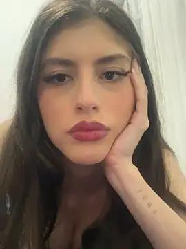 AlessiaLuxx online show from 04/27/26, 11:25