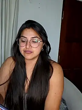 morenalatinaa online show from 01/17/26, 05:01