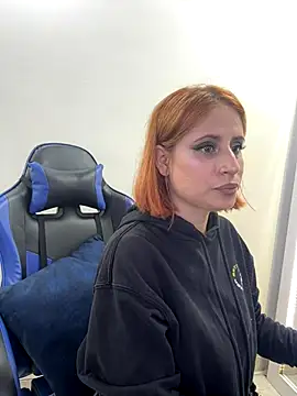 Adeline 1 online show from 11/20/25, 02:56