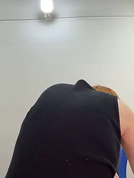 Adeline 1 online show from 11/27/25, 02:35