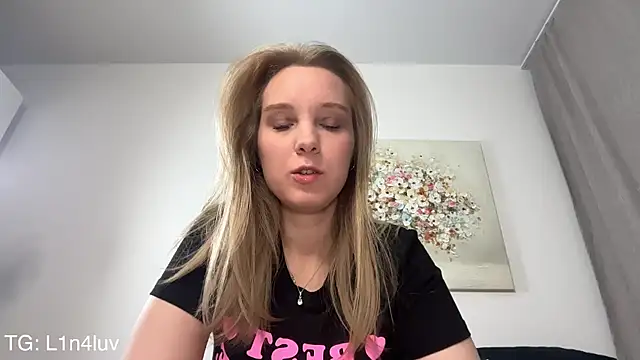 AIicaparkerc online show from 03/14/26, 05:07