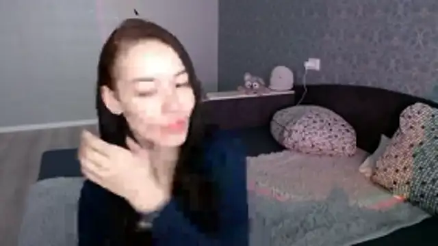 Daphne Darkthorn online show from 11/16/25, 10:10