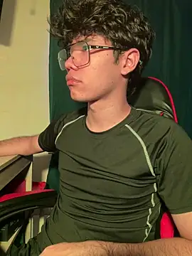 Im Camii online show from 12/20/25, 08:38