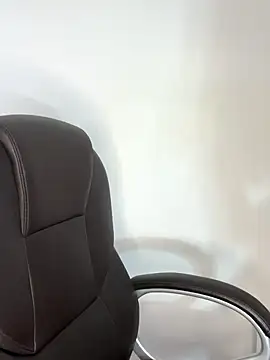  Isabella 1 online show from 11/29/25, 02:47