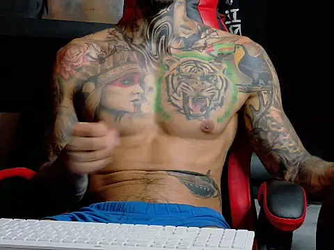 Molotov Explosive online show from 10/25/25, 01:24