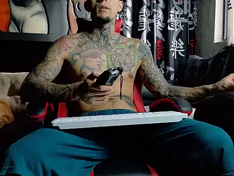 Molotov Explosive online show from 10/27/25, 09:30