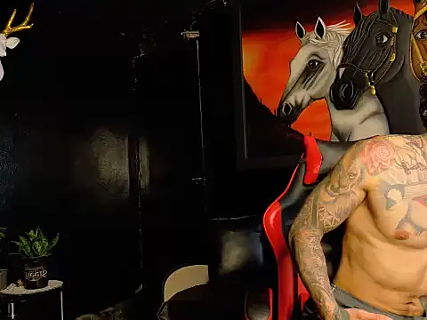 Molotov Explosive online show from 11/19/25, 08:09