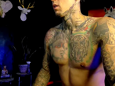 Molotov Explosive online show from 01/15/26, 05:27