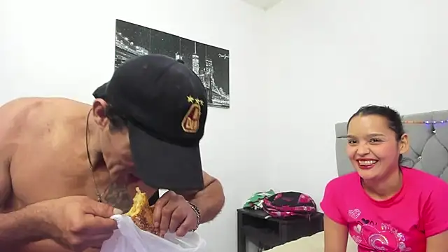 Sofi And Santy online show from 02/03/26, 12:20