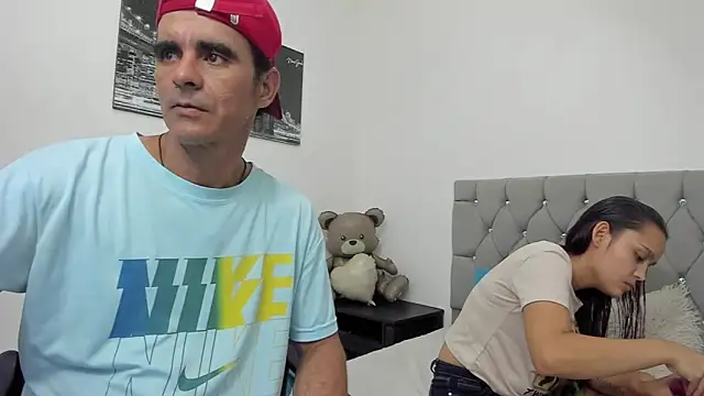 Sofi And Santy online show from 02/19/26, 12:39