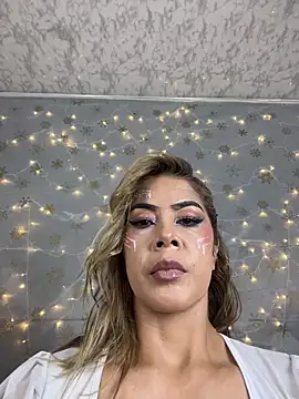 Snapshot of niki_la_rose_2_0 chatting on 12/02/25, 11:04 niki la rose 2 0 online show from 12/02/25, 11:04