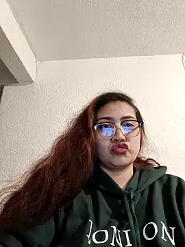 I AM ISABELLA online show from 10/21/25, 05:19