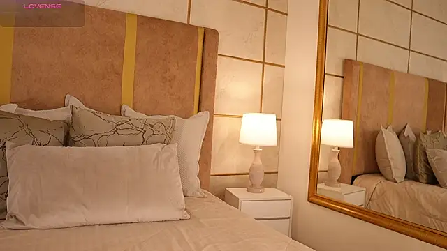 lyrabellini online show from 03/11/26, 11:38