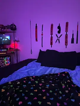 Snapshot of MiniMonroe chatting on 11/27/25, 09:44 MiniMonroe online show from 11/27/25, 09:44