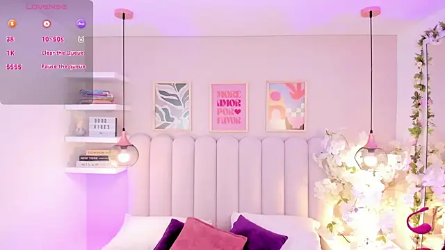 Isabella  gonzalez  online show from 11/14/25, 03:27