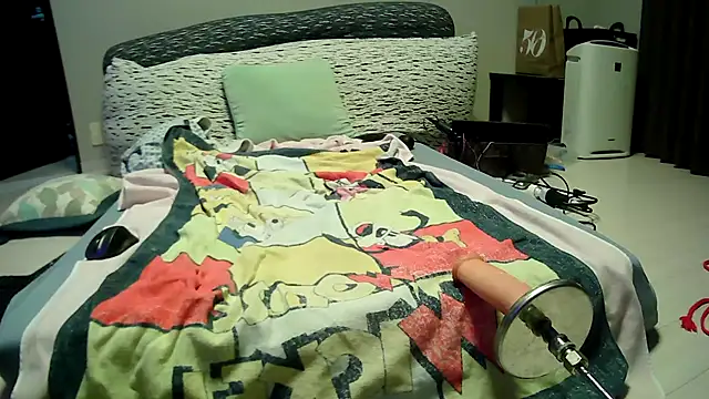 inranranko1919 online show from 10/31/25, 07:26