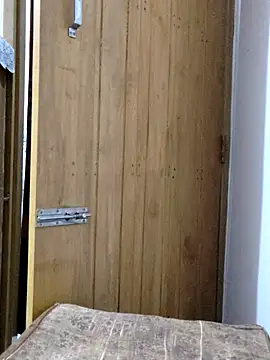 Tanha18 online show from 12/15/25, 12:42