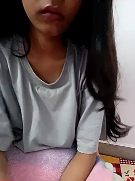 Mustardqueen online show from 10/26/25, 05:41