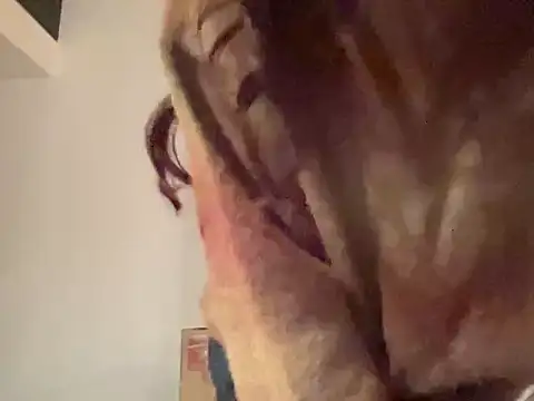 Snapshot of youngriri2 chatting on 12/16/25, 11:37 youngriri2 online show from 12/16/25, 11:37