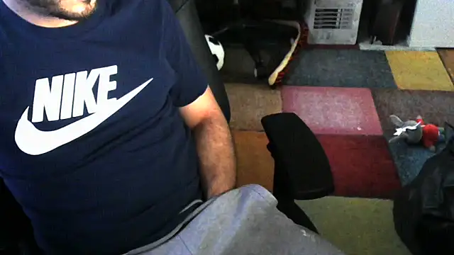 AlexGogo23 online show from 11/21/25, 02:05