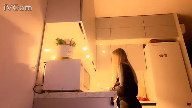 Snapshot of Biryanna chatting on 02/15/26, 09:55 Biryanna online show from 02/15/26, 09:55