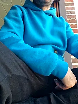 Snapshot of Nejatmert chatting on 03/02/26, 02:13 Nejatmert online show from 03/02/26, 02:13