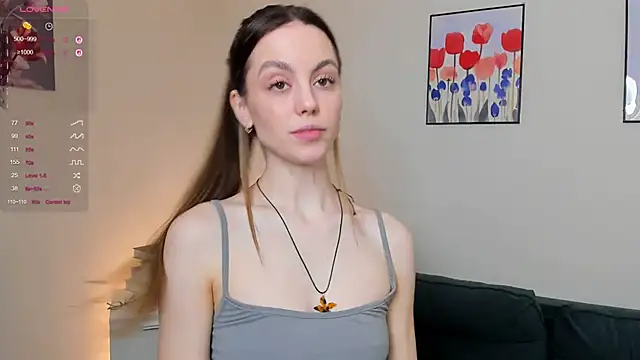 Snapshot of sweet_and_flirt chatting on 12/02/25, 07:03 sweet and flirt online show from 12/02/25, 07:03