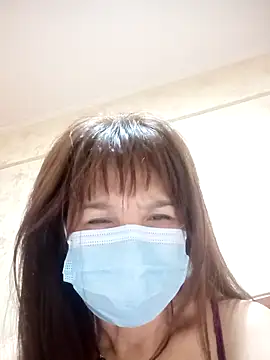 Snapshot of nanaaini chatting on 10/15/25, 01:39 nanaaini online show from 10/15/25, 01:39