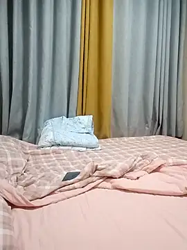 Snapshot of nanaaini chatting on 10/18/25, 03:13 nanaaini online show from 10/18/25, 03:13
