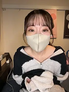 yura ra ra online show from 12/04/25, 09:56