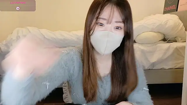 yura ra ra online show from 04/26/26, 01:09