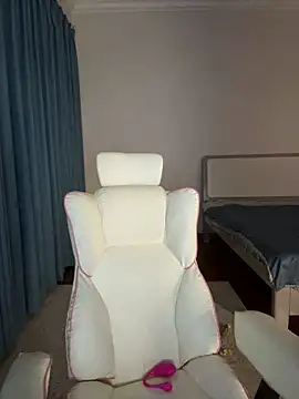 yiyi 3523 online show from 03/27/26, 02:50