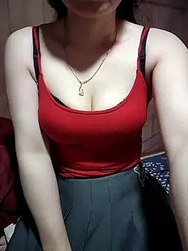 LeanaLy online show from 11/16/25, 12:38