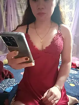 LeanaLy online show from 01/12/26, 02:06