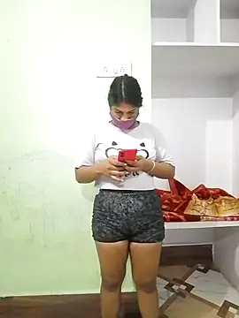 Snapshot of PG_girl_12th chatting on 11/05/25, 02:22 PG girl 12th online show from 11/05/25, 02:22