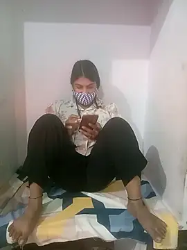 Snapshot of PG_girl_12th chatting on 11/27/25, 04:09 PG girl 12th online show from 11/27/25, 04:09